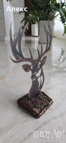 Метално еленче на дървена основа–31см/ 20см, снимка 3 - Ловно оръжие - 52160401