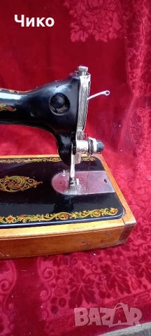 Стара здрава шевна машина , снимка 2 - Антикварни и старинни предмети - 52368556