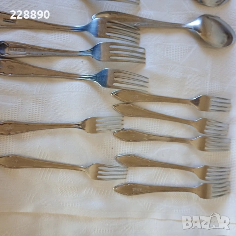 Вилици и лъжици П.Денев, снимка 14 - Прибори за хранене, готвене и сервиране - 53050736