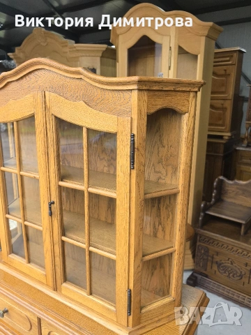 Стенна витрина , снимка 2 - Секции и витрини - 53749902