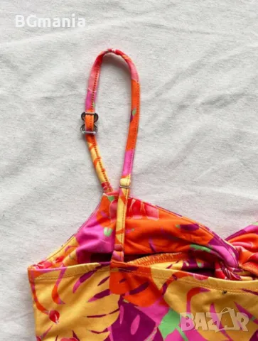 Оранжева асиметрична лятна рокля на цветя с презрамки размер М, снимка 4 - Рокли - 50166012