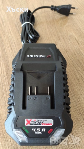 Ново зарядно 20V>4,5A