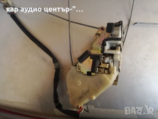 Honda CR-V/2-ген. машинки/централно/брави, снимка 6 - Части - 36209344