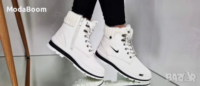 Nike дамски зимни боти различни цветове , снимка 3 - Дамски боти - 48139025