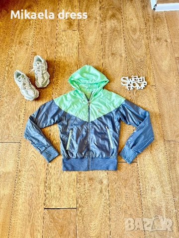 Суперудобно горнище ветровка Nike, снимка 1