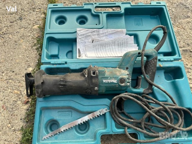 Саблен трион  Makita, снимка 2 - Други инструменти - 50634243