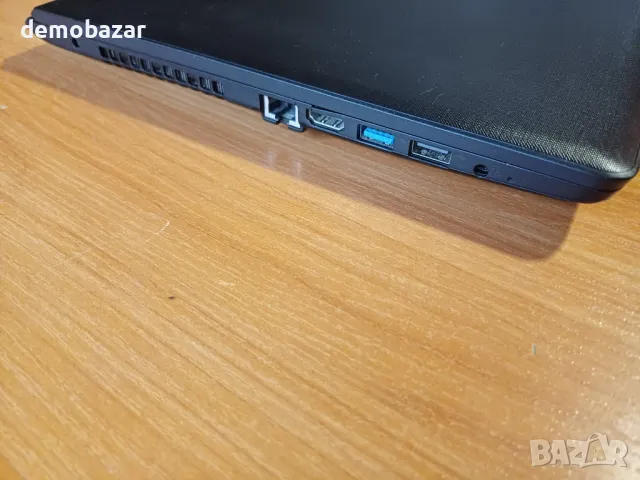 15.6' Lenovo Core™i5-6th/8GB Ram/AMD R5 M330/240GB SSD с батерия 3 часа, снимка 4 - Лаптопи за дома - 48896920