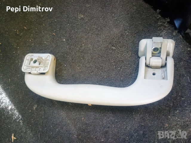 Предна дясна ръкохватка таван Opel Zafira B 2005 и 2015 г.,, снимка 2 - Части - 52120712