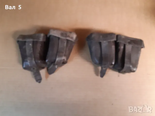 Паласки за Манлихер М 95 - лява и дясна . Паласка