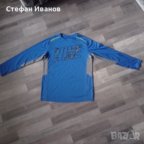 Найк блуза, снимка 3 - Блузи - 39389887