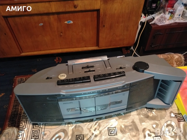 Продавам радио касетофон Philips aw 7112/00, снимка 4 - Радиокасетофони, транзистори - 53295838