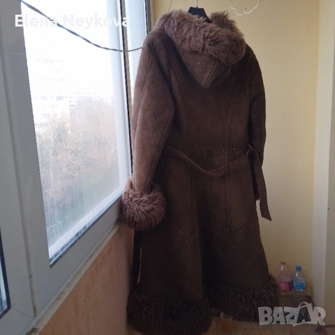 Кожух естествена кожа с качулка 