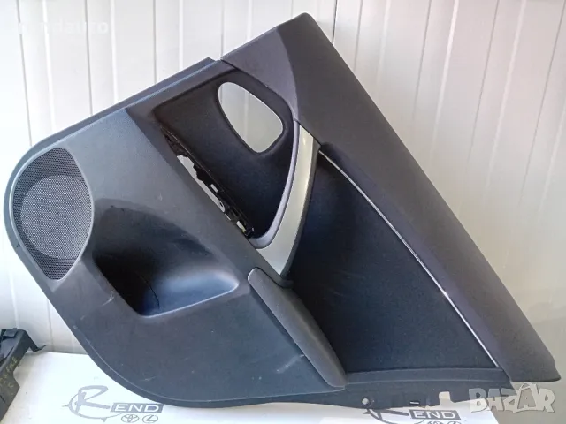 67638-05050 Задна дясна кора врата Toyota Avensis Station Wagon T27 Face 2012-2015