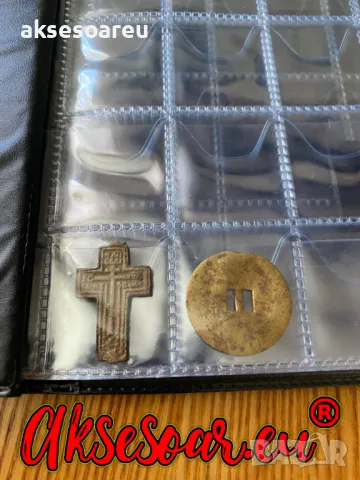 Класьор за 250 монети с 2 размера листи Албум от PU кожа Книга за събиране на жетони значки марки, снимка 14 - Нумизматика и бонистика - 49272278