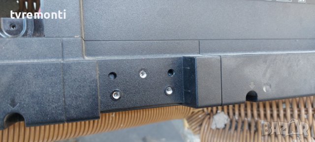 телевизор SHARP, 24inc​​ оригинална стойка, снимка 4 - Стойки, 3D очила, аксесоари - 42301535