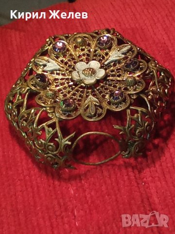 УНИКАЛНО РЯДКО ФИЛИГРАННО ПОЗЛАТЕН БРОНЗ ВЪЗРОЖДЕНСКО АЖУРНО ФЛОРАЛ УКРАШЕНИЕ с АМЕТИСТ КАМЪНИ 10947, снимка 17 - Антикварни и старинни предмети - 31358686