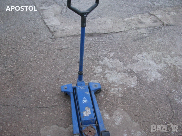 Хидравличен крик тип "крокодил" 2т