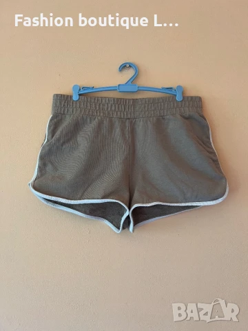 Къси панталонки М размер 100% памук в телесен цвят с бял кант 