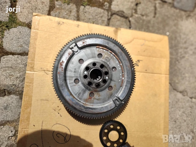 Маховик 320 D,  150коня 5 скоростна кутия, снимка 2 - Части - 51250272