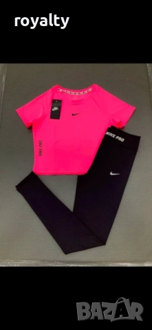 Nike дамски спортен екип 