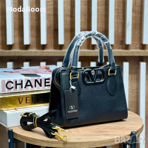 Valentino дамски чанти Различни цветове , снимка 4 - Чанти - 48829965