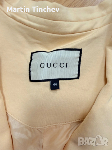 Продавам яке на Gucci, снимка 3 - Сака - 53684968