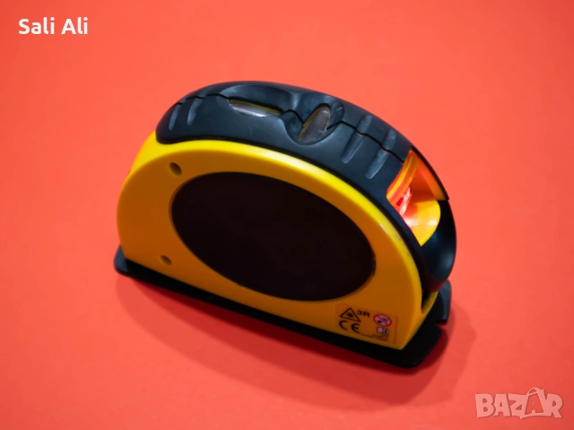 Strait-Line 64001 лазерен нивелир за точни линии строителство ремонт, снимка 5 - Други инструменти - 53006597