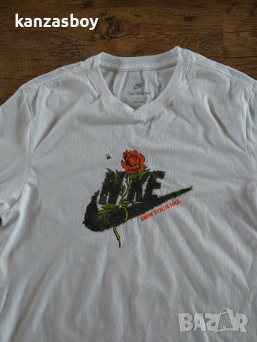 NIKE SPORTSWEAR SOLE T-SHIRT - страхотна мъжка тениска УГОЛЕМЕНА  КАТО НОВА , снимка 7 - Тениски - 41191396