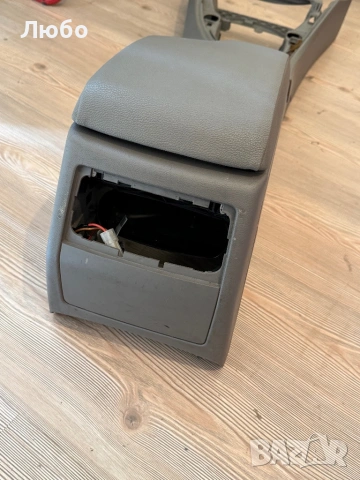 Подлакътник за BMW E90 / E91, снимка 3 - Аксесоари и консумативи - 53093097