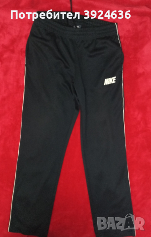 спортно долнище Nike , снимка 1 - Спортни дрехи, екипи - 44837538
