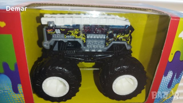 Hot Wheels Monster Trucks Arena комплект играчки коли за деца арена, снимка 8 - Коли, камиони, мотори, писти - 41886255