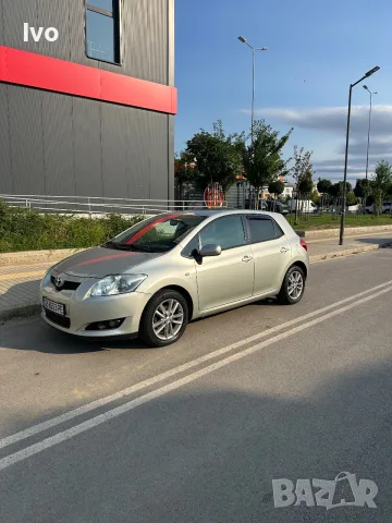 Продава се Toyota Auris 1.6 VVT-i, снимка 2 - Автомобили и джипове - 55966102