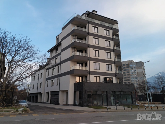 Склад под наем в кв.Овча Купел ул. Боряна и ул. Монтевиодео