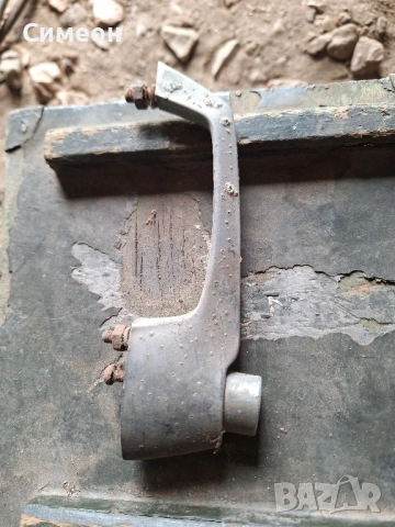 Дръжка врата за москвич 408, снимка 2 - Части - 52330384