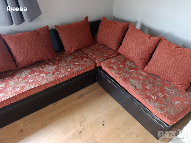 Ъглов диван с ракла и функция сън , снимка 15 - Дивани и мека мебел - 52392035