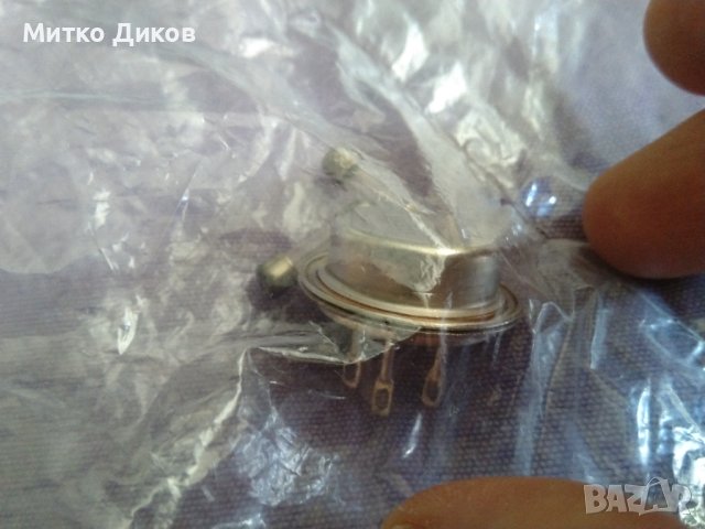 Резервни части за радио телевизор-транзистори лампи и други 1 част, снимка 8 - Други инструменти - 41773477