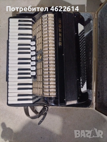 ПРОФЕСИОНАЛЕН АКОРДЕОН HOHNER 120 БАСА
