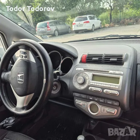 продавам хонда джаз, снимка 5 - Автомобили и джипове - 55874632