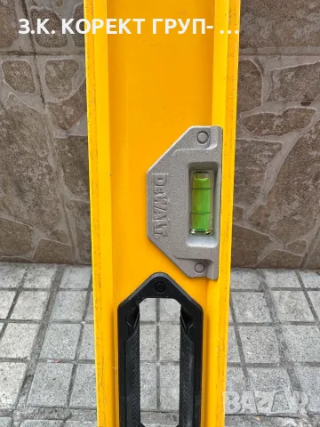Алуминиев нивелир DEWALT Box Beam Level – 60 см, снимка 4 - Измервателни инструменти - 56222542