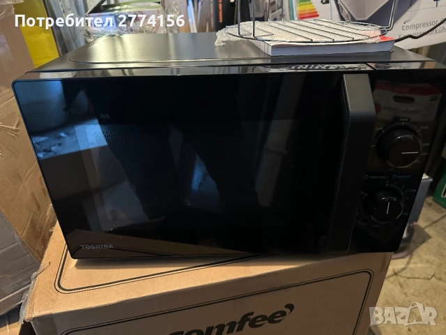 Микровълнова фурна TOSHIBA , 20L (Черна) – Мощност, стил и функция грил, снимка 4 - Микровълнови - 52933780