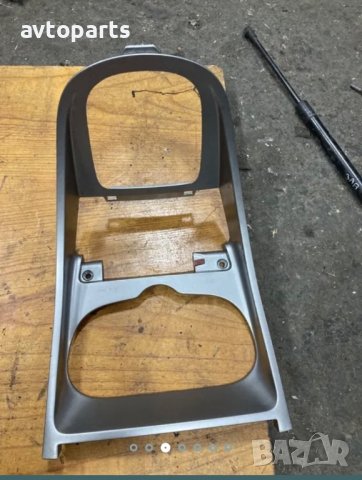Peugeot 307 Лайсни табло,шкафчета и пепелник, снимка 3 - Части - 40376265