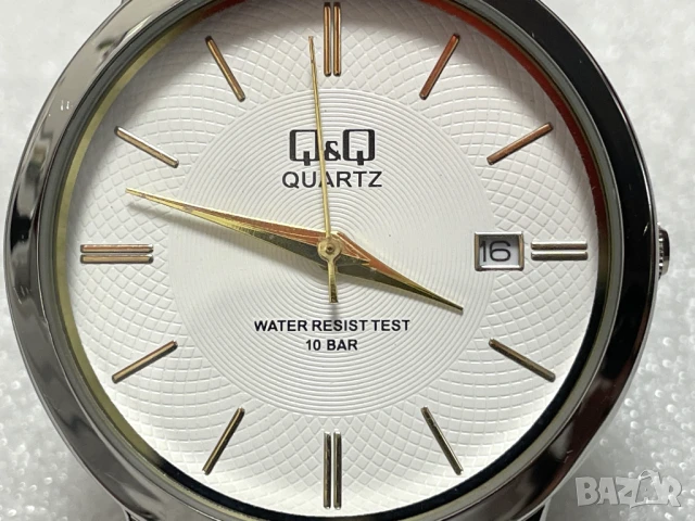 Перфектен! Дамски часовник Q&Q Superior 10 BAR/100 М, снимка 4 - Дамски - 51053363
