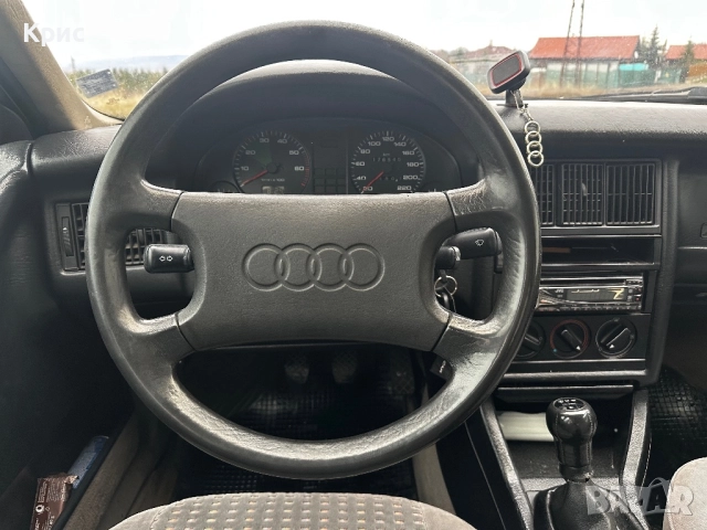 Audi 80 1.8, снимка 10 - Автомобили и джипове - 52684037