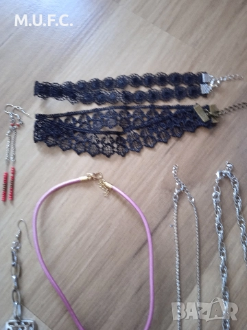 Бижута всичко общо=24лв., снимка 5 - Колиета, медальони, синджири - 52920182