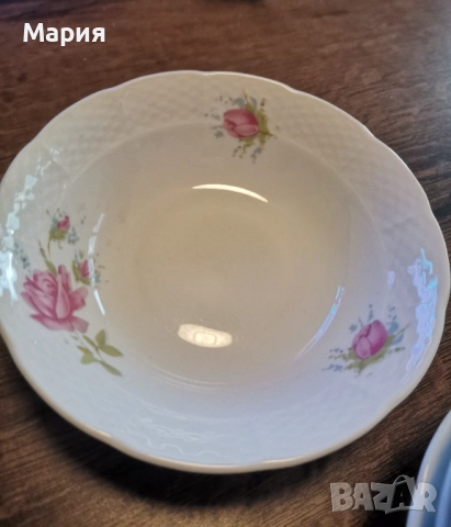 TK Thun- 1794 VINTAGE Bohemia Roses Czechoslovakia, снимка 6 - Чинии - 51995919