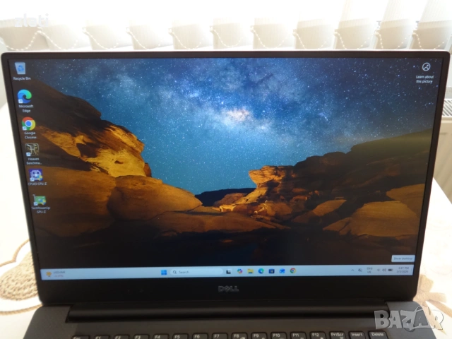 Лаптоп Dell XPS 15 9560 - 15.6" - i7-7700HQ 2.5Ghz/RAM 16GB/SSD 256GB/GeForce GTX 1050 4GB / Win 11, снимка 3 - Лаптопи за игри - 53731169