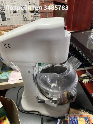 Професионален сладкарски миксер, снимка 5 - Други машини и части - 53863809