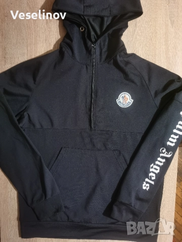 Moncler размер М 