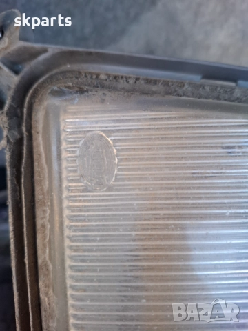 Ляв фар Mercedes-Benz 124 / W124 Hella, снимка 4 - Части - 52652979