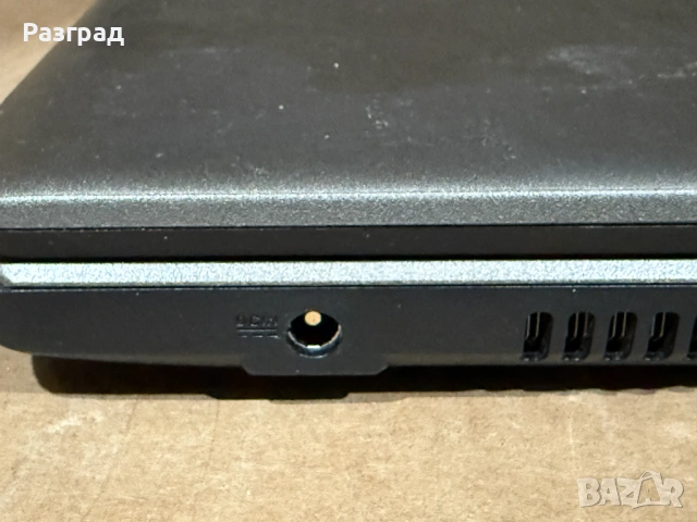 Лаптоп MEDION AKOYA  P7639, снимка 3 - Лаптопи за дома - 53045501